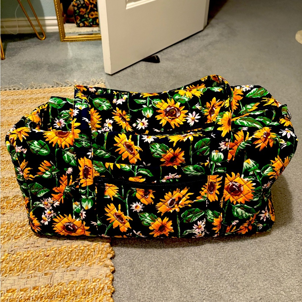 Vera Bradley Sunflower Medium Weekender